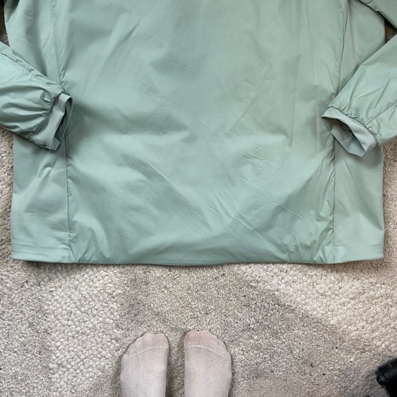 Arc'teryx Men's Mint Green Performance Jacket - Picture 8 of 13